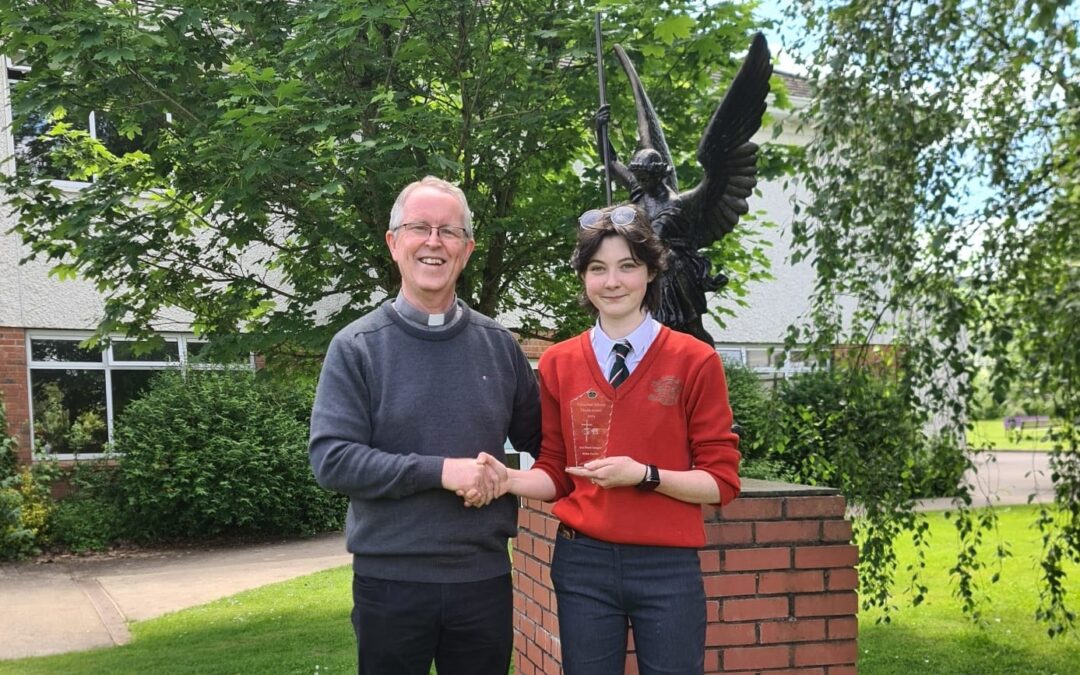 Fr Padraig Presents Award to Loreto Clonmel Winner