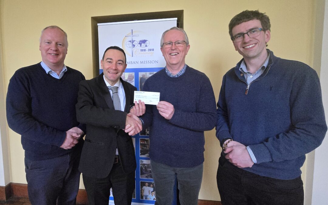 Maynooth Seminarians Gift €2k for SSC Seminarians